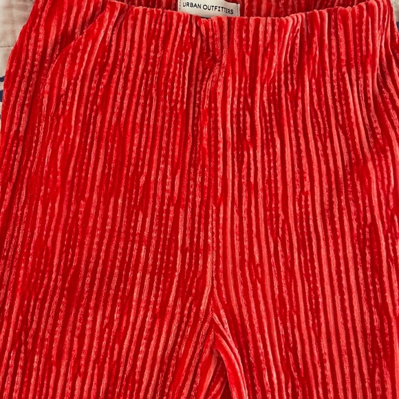 Urban outfitters red corduroy stretchy flare pants - Picture 3 of 4